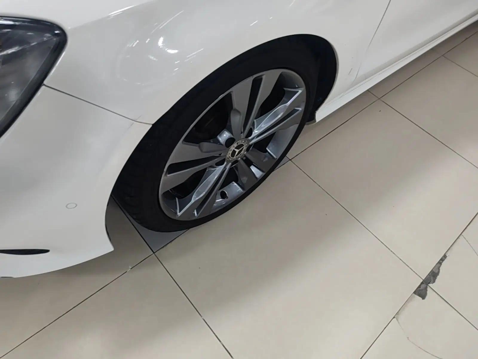 Mercedes-Benz CLA 2018 CLA 200 Sport Edition — миниатюра 10