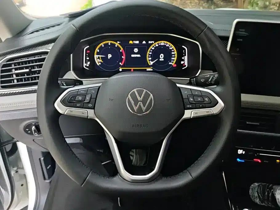 Tayron 2026 Facelift 30 Million Unit Selection Edition 300TSI — миниатюра 15