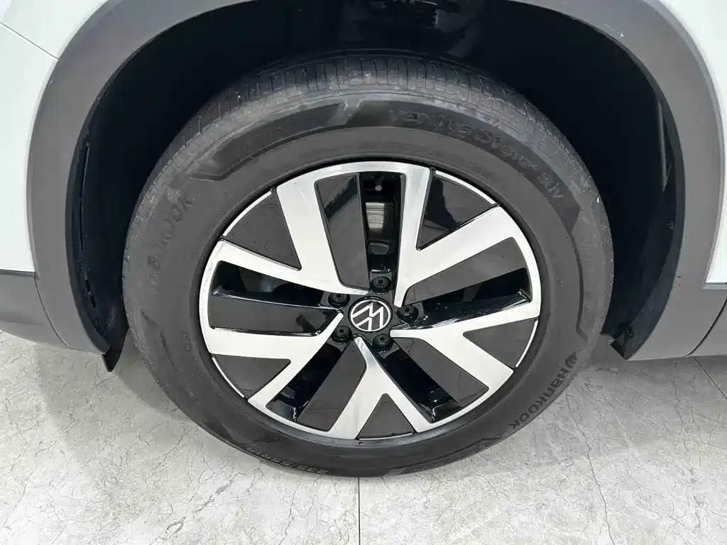 Tayron 2023 280TSI 2WD Luxury Plus Advanced Edition — миниатюра 20