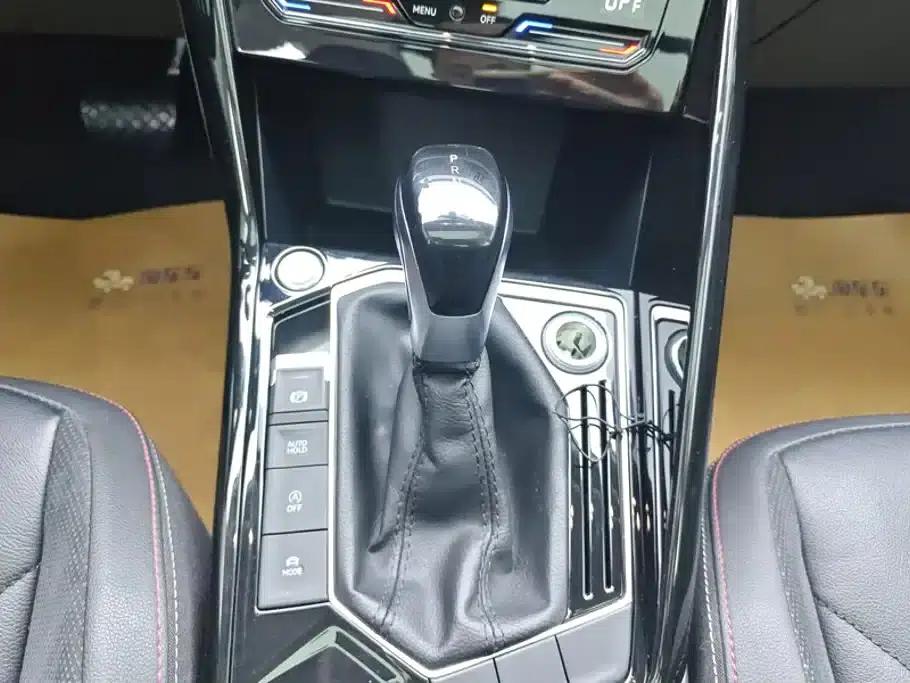 Tayron 2020 330TSI 2WD Luxury Intelligent Edition — миниатюра 16