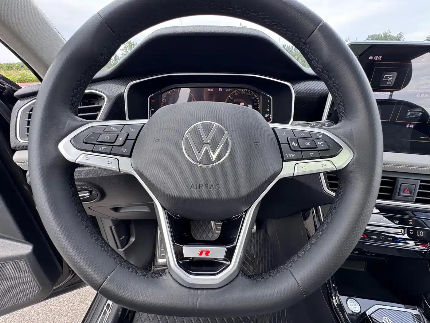 Tayron 2023 280TSI 2WD Luxury Plus Advanced Edition — миниатюра 15