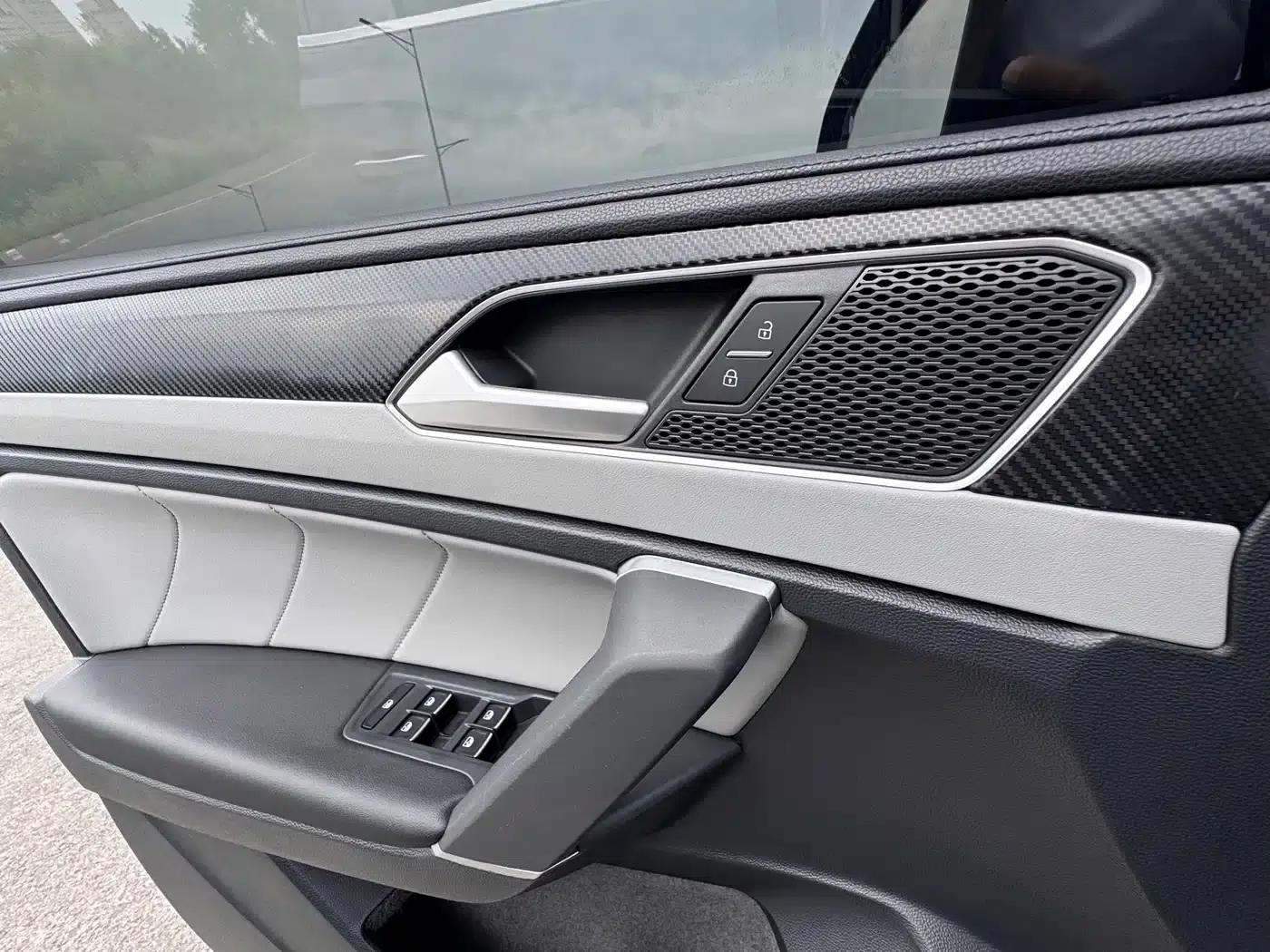 Tayron 2023 280TSI 2WD Luxury Plus Advanced Edition — миниатюра 19