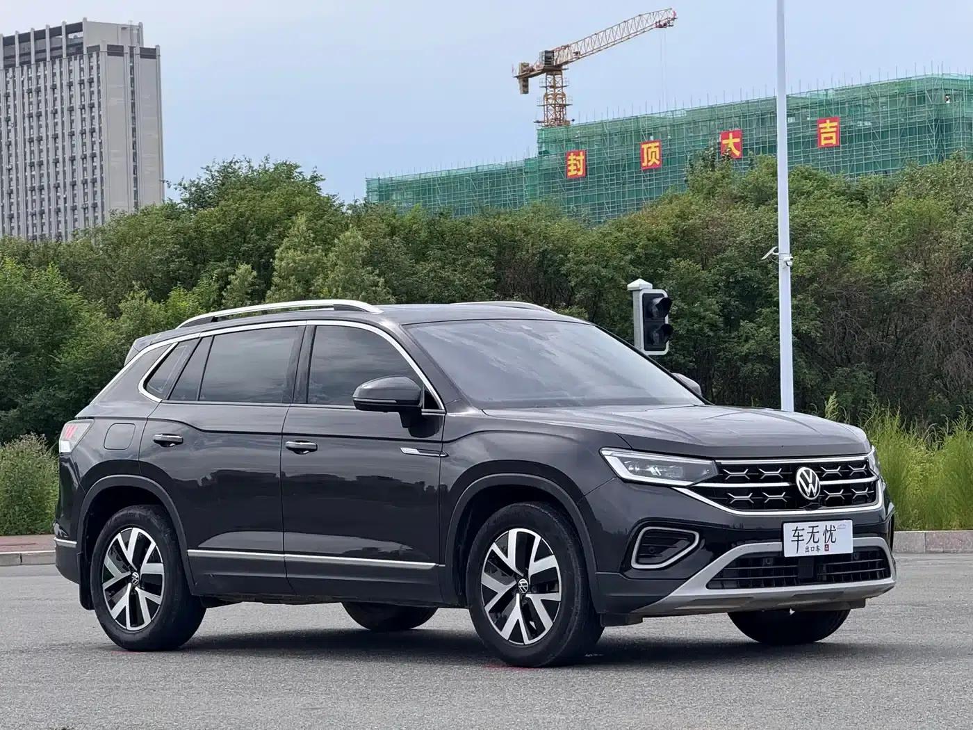 Tayron 2023 280TSI 2WD Luxury Plus Advanced Edition — миниатюра 3