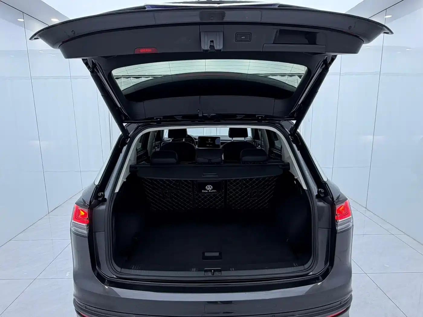 Tayron 2023 280TSI 2WD Luxury Plus Advanced Edition — миниатюра 17
