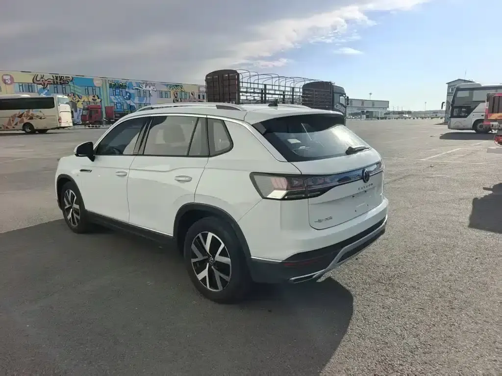 Tayron 2023 280TSI 2WD Luxury Plus Advanced Edition — миниатюра 4