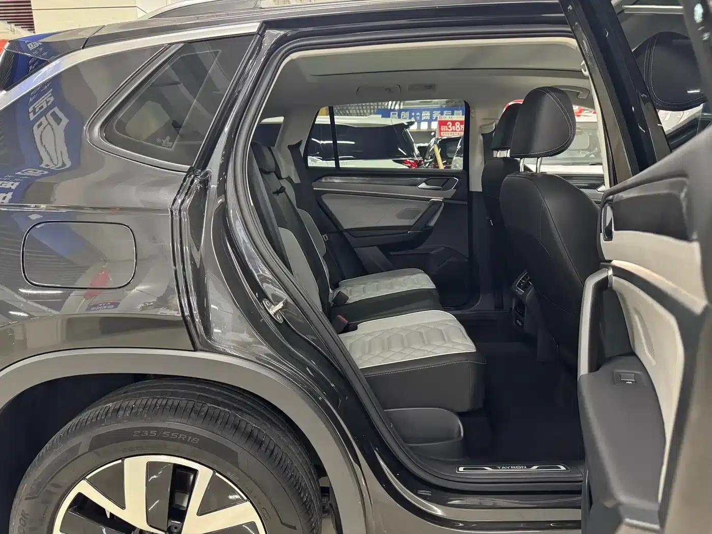 Tayron 2023 280TSI 2WD Luxury Plus Advanced Edition — миниатюра 12