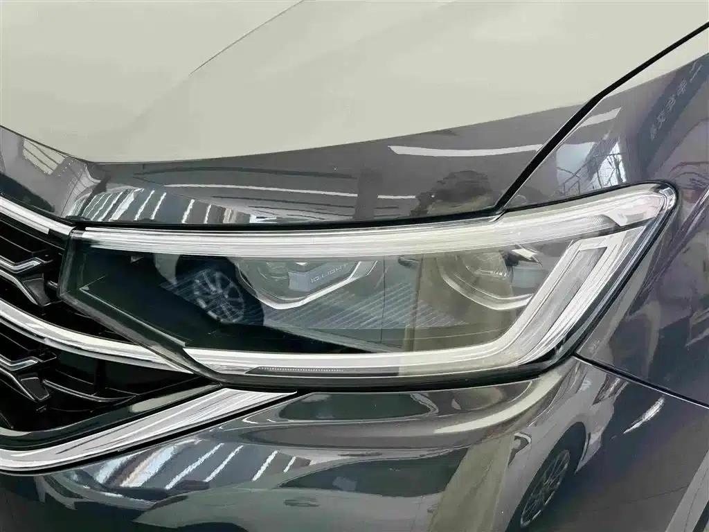 Tayron 2023 330TSI 2WD R-Line High-Performance Edition — миниатюра 11