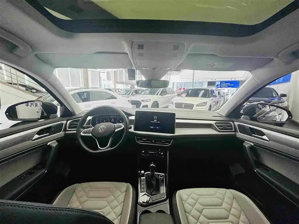 Tayron 2023 330TSI 2WD R-Line High-Performance Edition — миниатюра 14