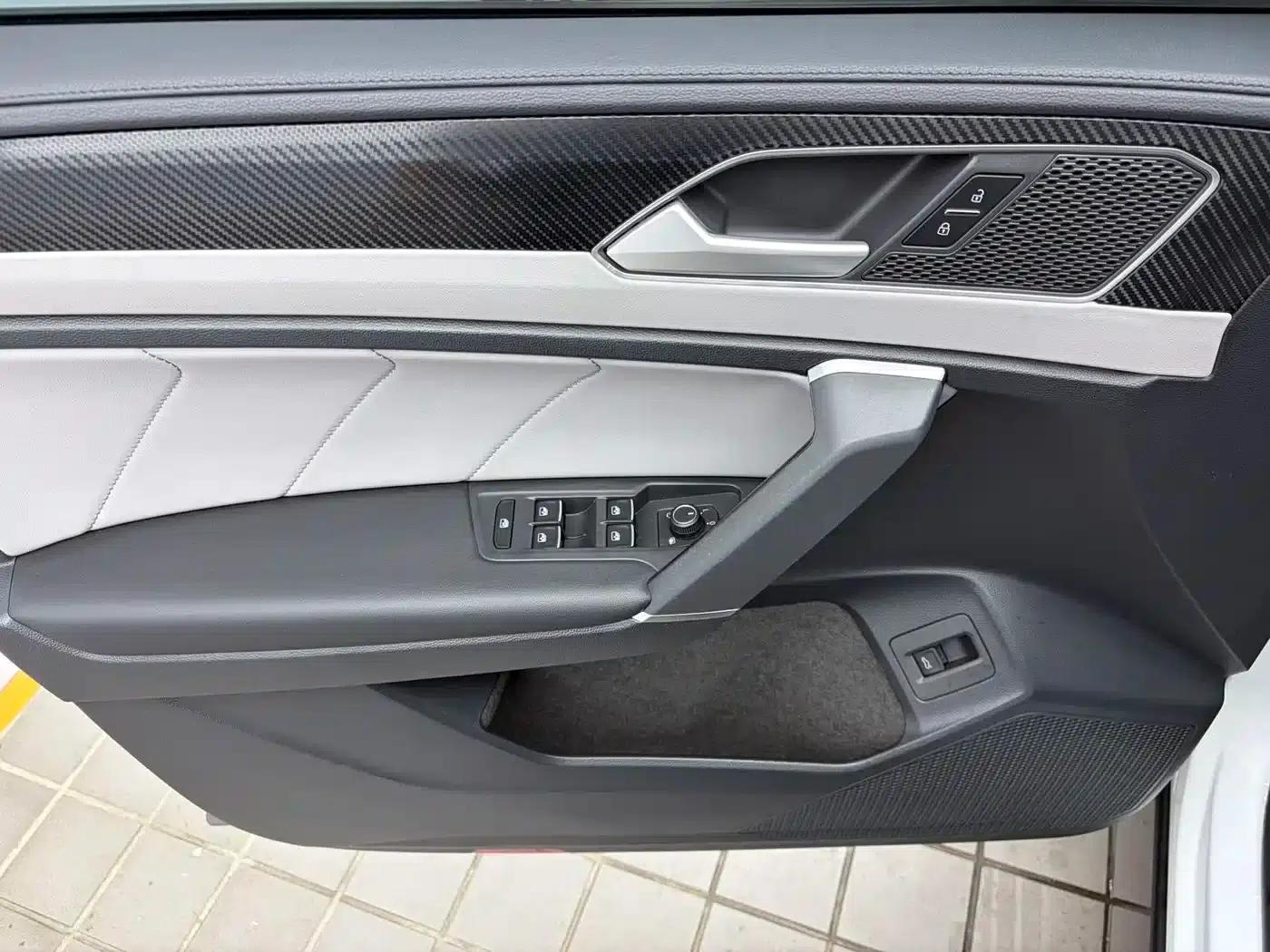 Tayron 2023 280TSI 2WD Luxury Plus Advanced Edition — миниатюра 16