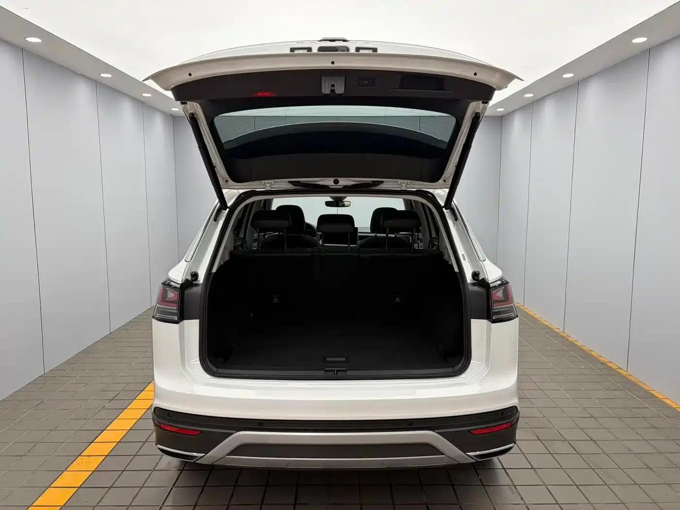 Tayron 2023 280TSI 2WD Luxury Plus Advanced Edition — миниатюра 19