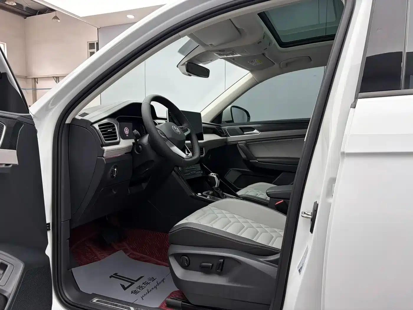 Tayron 2023 280TSI 2WD Luxury Plus Advanced Edition — миниатюра 7