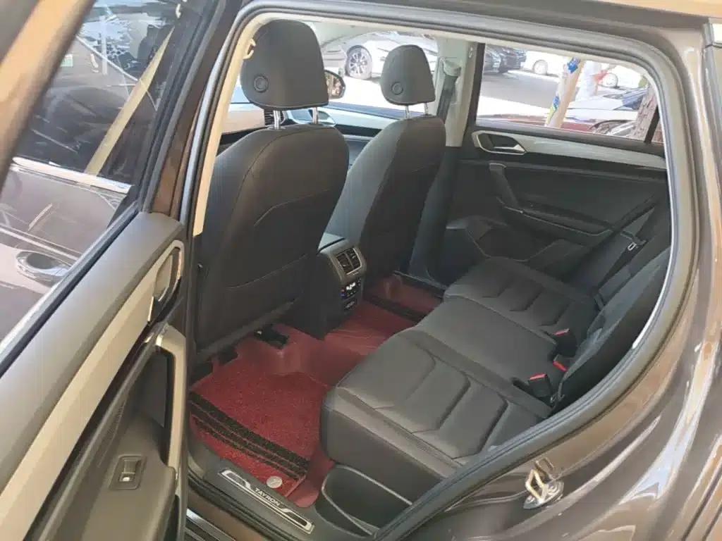Tayron 2020 330TSI 2WD Luxury Intelligent Edition — миниатюра 17