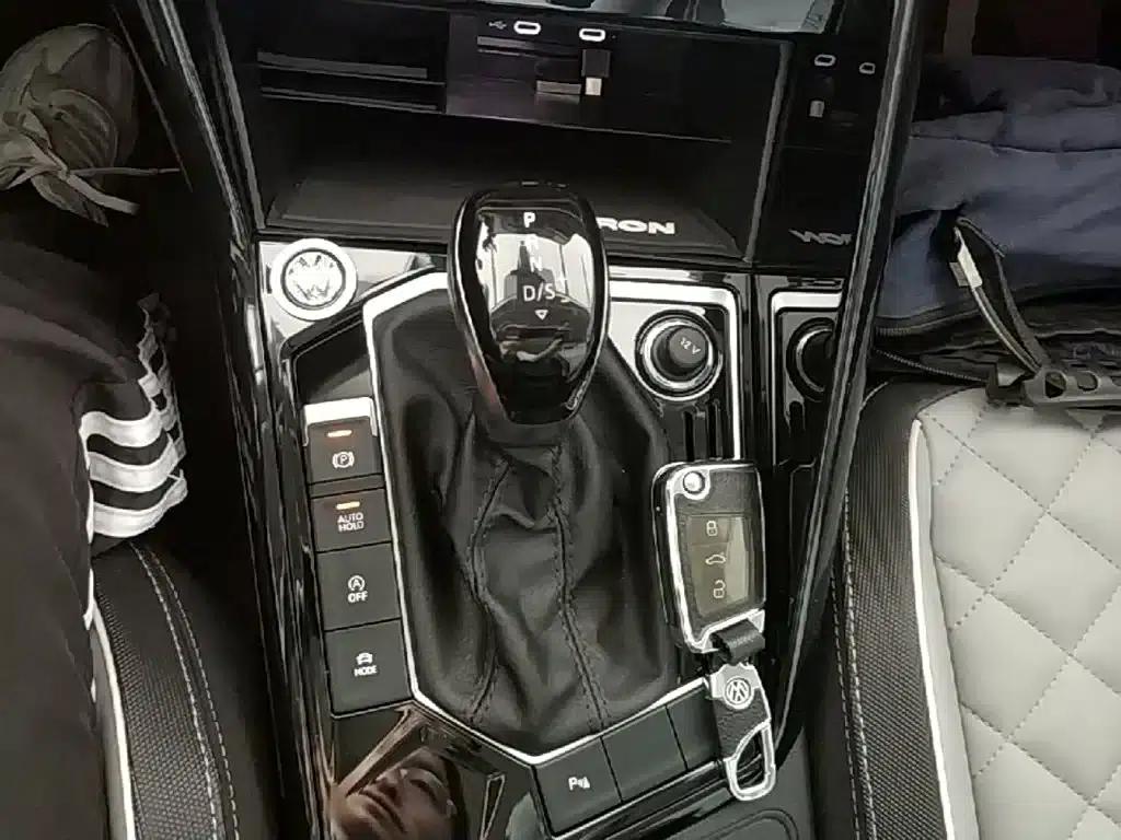 Tayron 2023 330TSI 2WD Luxury Plus Advanced Edition — миниатюра 14