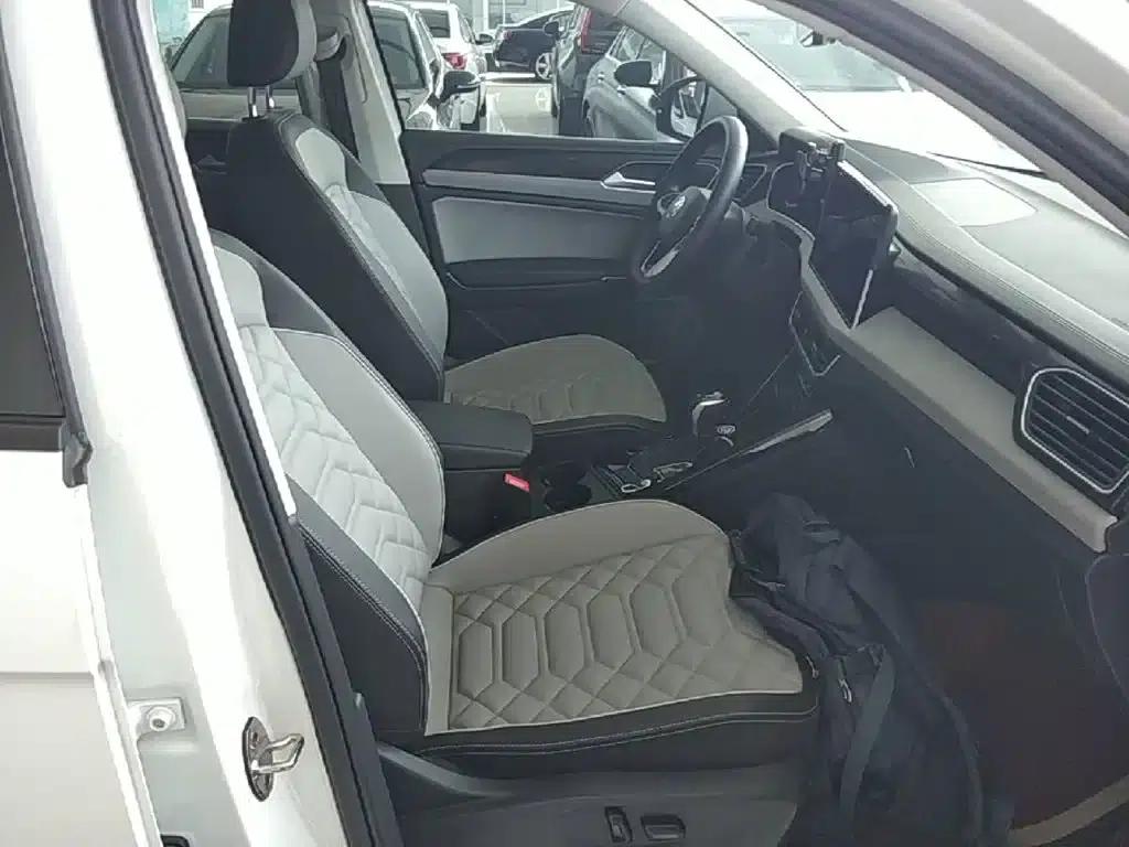 Tayron 2023 330TSI 2WD Luxury Plus Advanced Edition — миниатюра 25