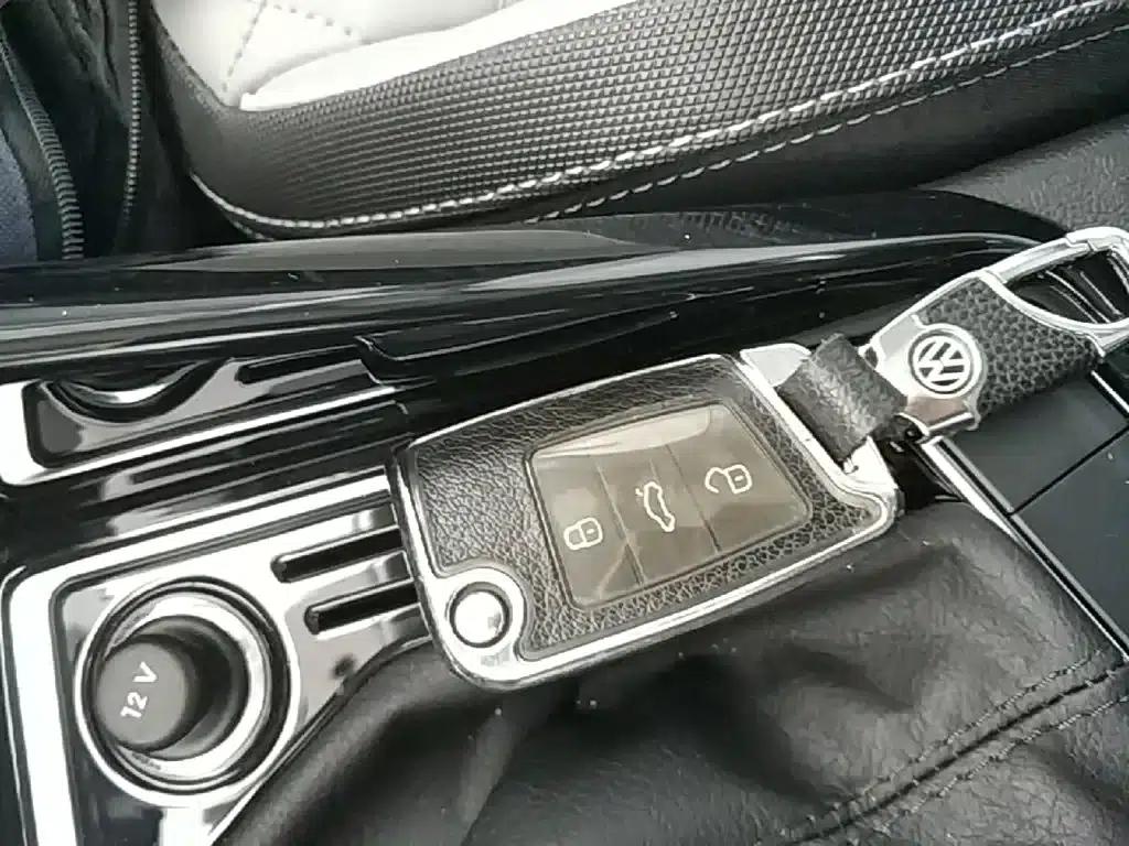Tayron 2023 330TSI 2WD Luxury Plus Advanced Edition — миниатюра 9