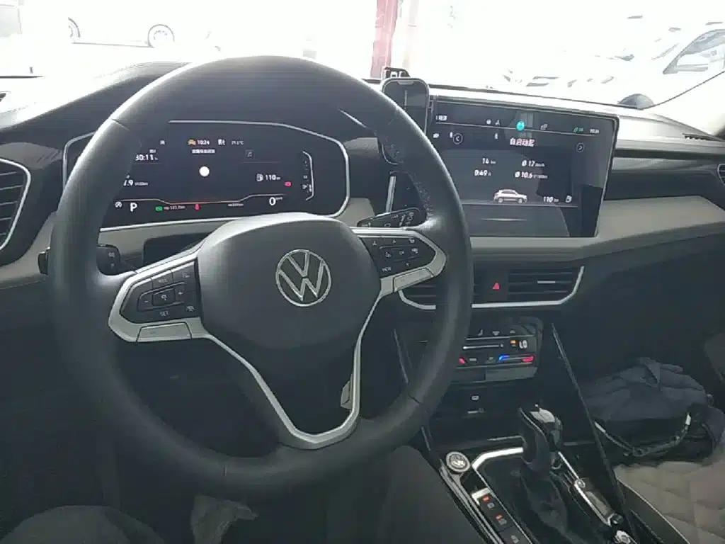 Tayron 2023 330TSI 2WD Luxury Plus Advanced Edition — миниатюра 10