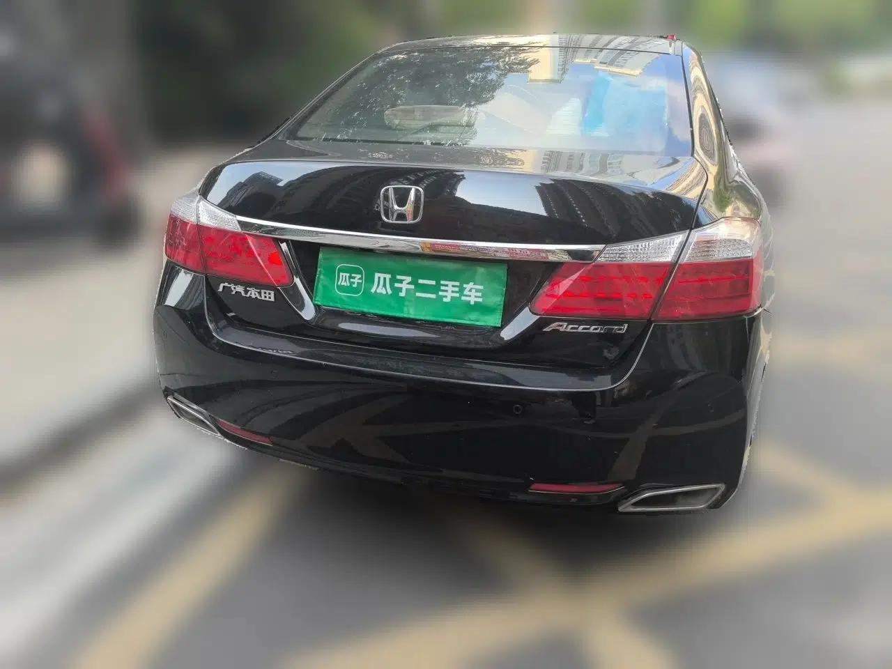 Honda Accord 2014 2.0L LX Comfort Edition — миниатюра 5