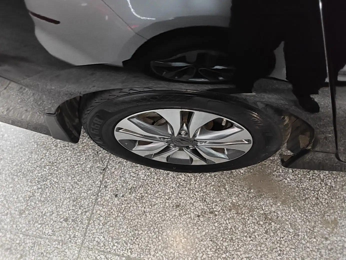 Honda Accord 2015 2.0L LX Comfort Edition — миниатюра 11