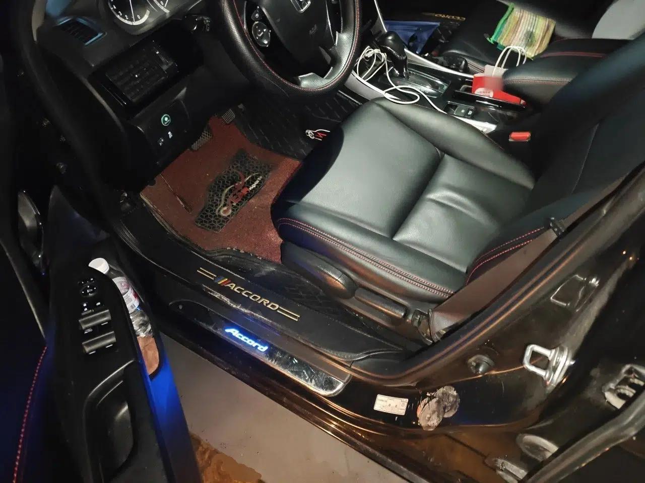 Honda Accord 2016 2.0L Comfort Edition — миниатюра 16