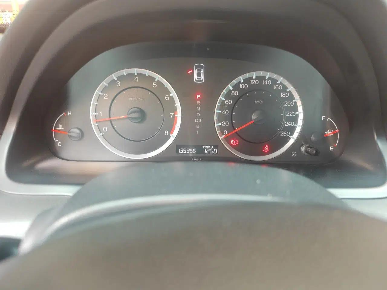 Honda Accord 2012 2.0L SE — миниатюра 12