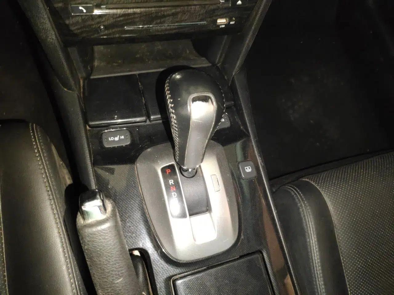 Honda Accord 2013 2.4L SE — миниатюра 14