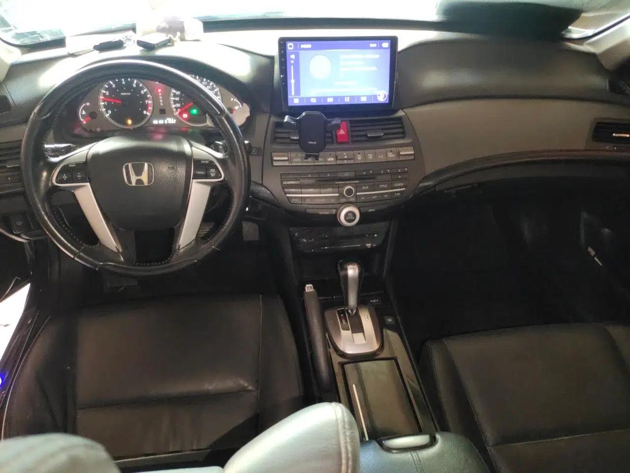 Honda Accord 2013 2.4L SE — миниатюра 9