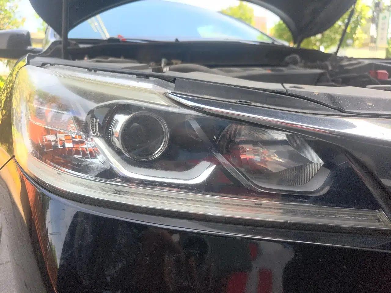 Honda Accord 2016 2.0L Luxury Edition — миниатюра 7