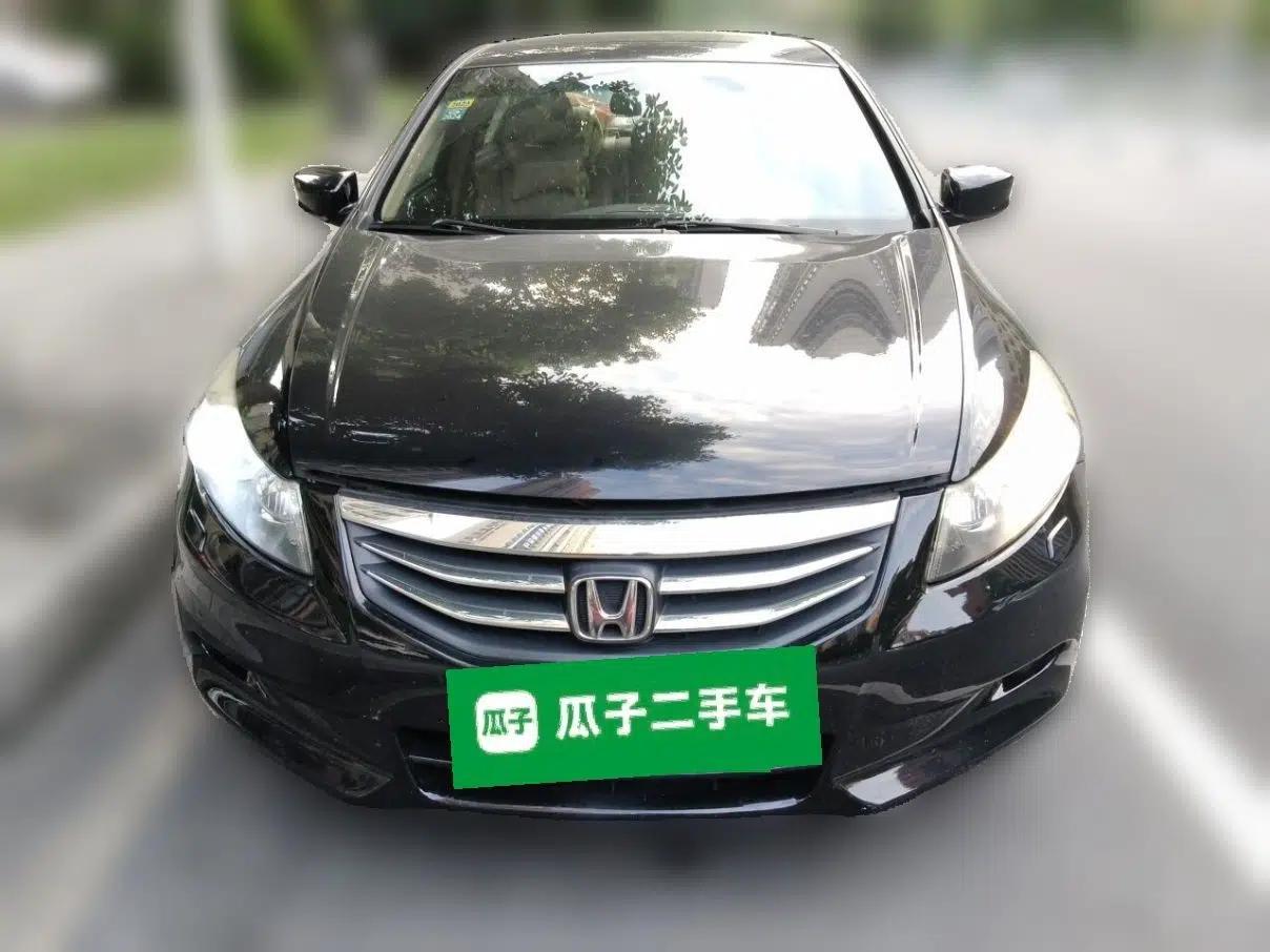 Honda Accord 2012 2.0L SE — миниатюра 2