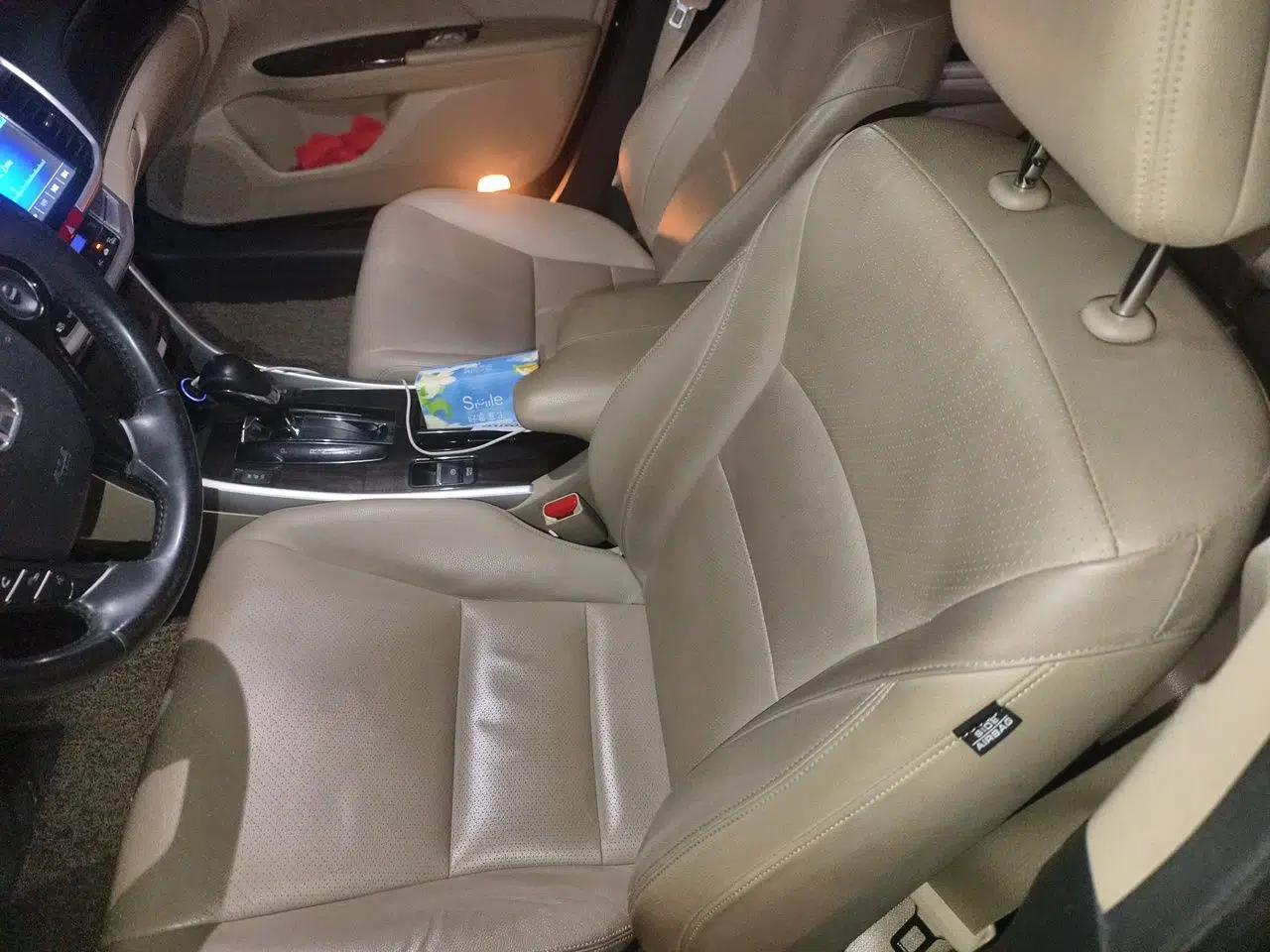 Honda Accord 2014 2.4L EX Luxury Edition — миниатюра 15