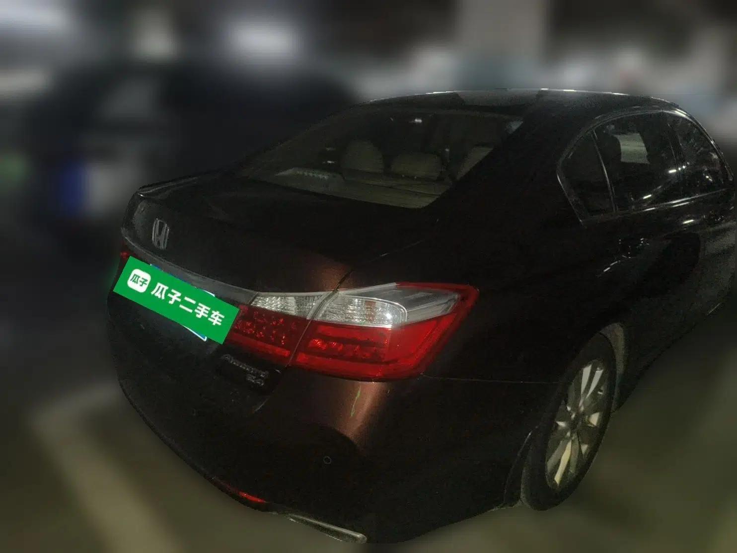 Honda Accord 2014 2.4L EX Luxury Edition — миниатюра 6