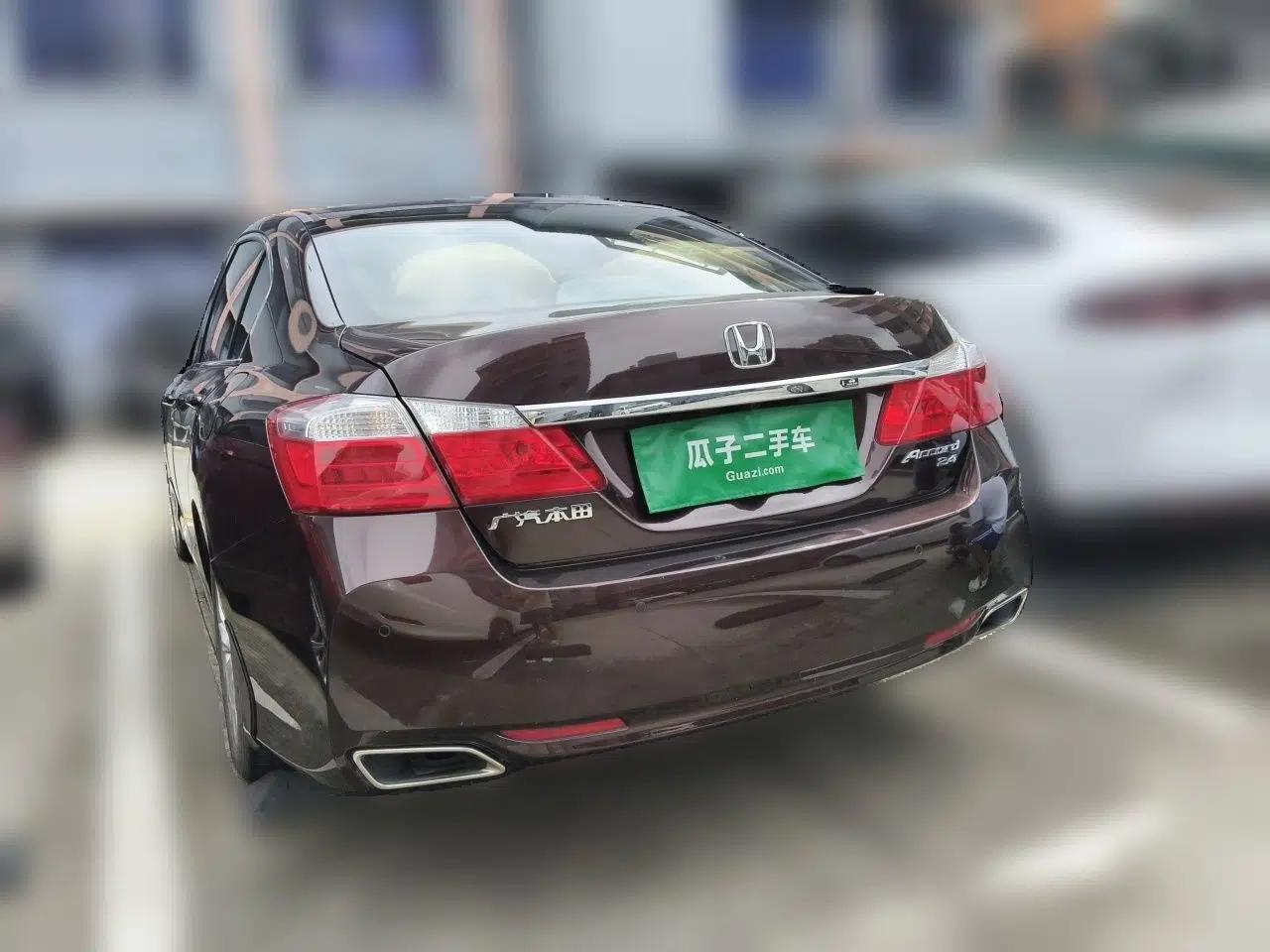 Honda Accord 2015 2.4L EX Luxury Edition — миниатюра 4