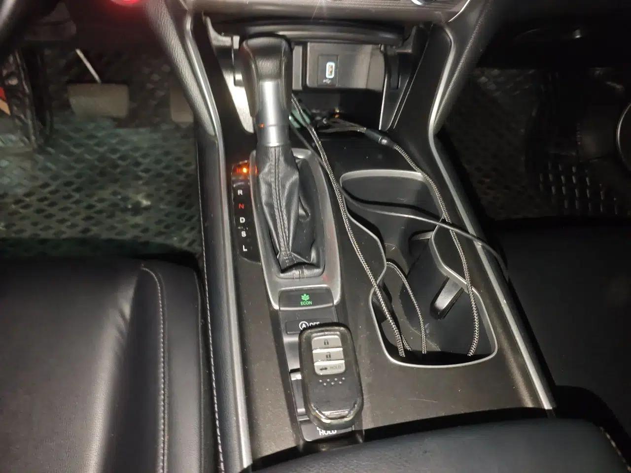Honda Accord 2018 260TURBO Elite Edition China VI — миниатюра 14