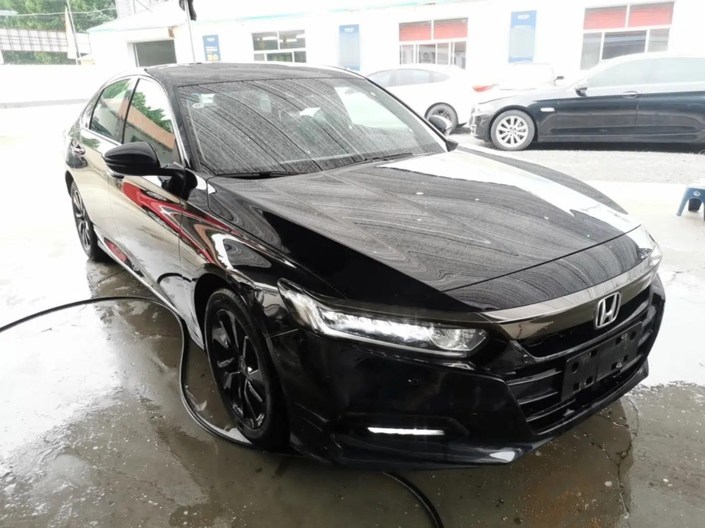 Honda Accord 2021 260TURBO Luxury Starry Sky Limited Edition — миниатюра 3
