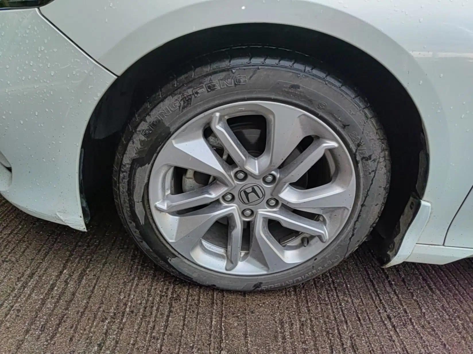 Honda Accord 2018 260TURBO Elite Edition China V — миниатюра 10