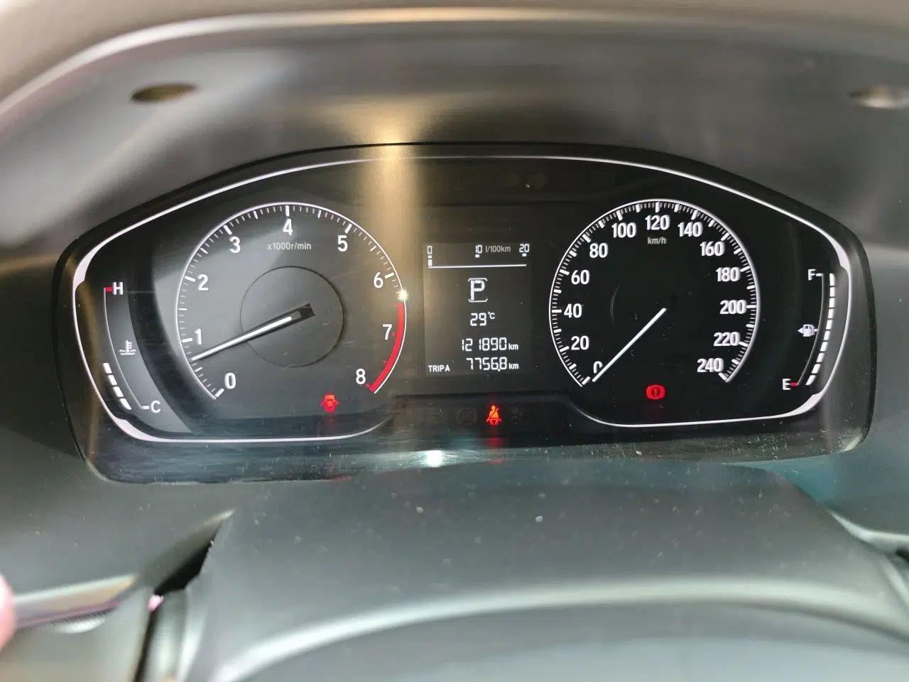 Honda Accord 2018 260TURBO Elite Edition China VI — миниатюра 12