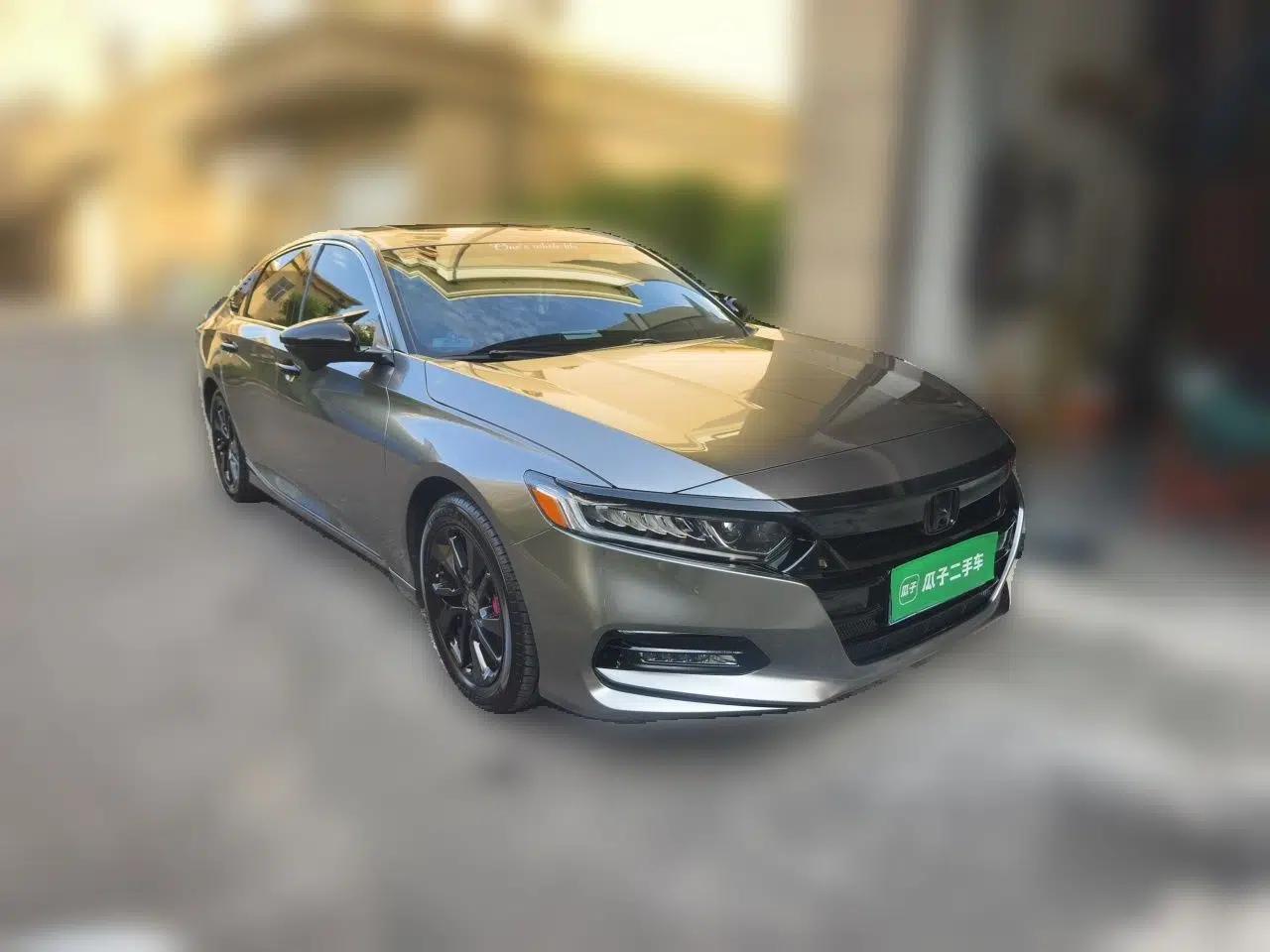 Honda Accord 2018 260TURBO Elite Edition China V — миниатюра 3