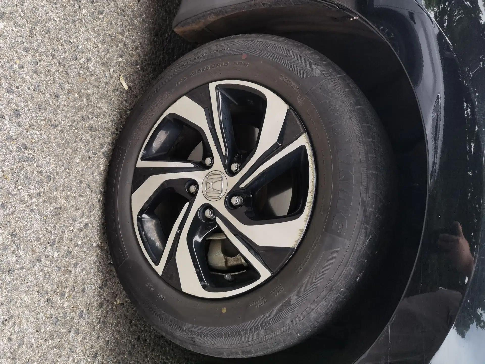 Honda Accord 2016 2.0L Elite Edition — миниатюра 8