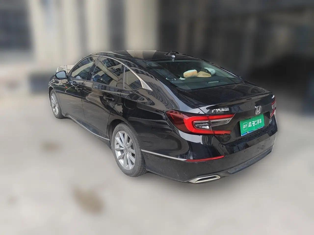 Honda Accord 2022 260TURBO Luxury Edition — миниатюра 4