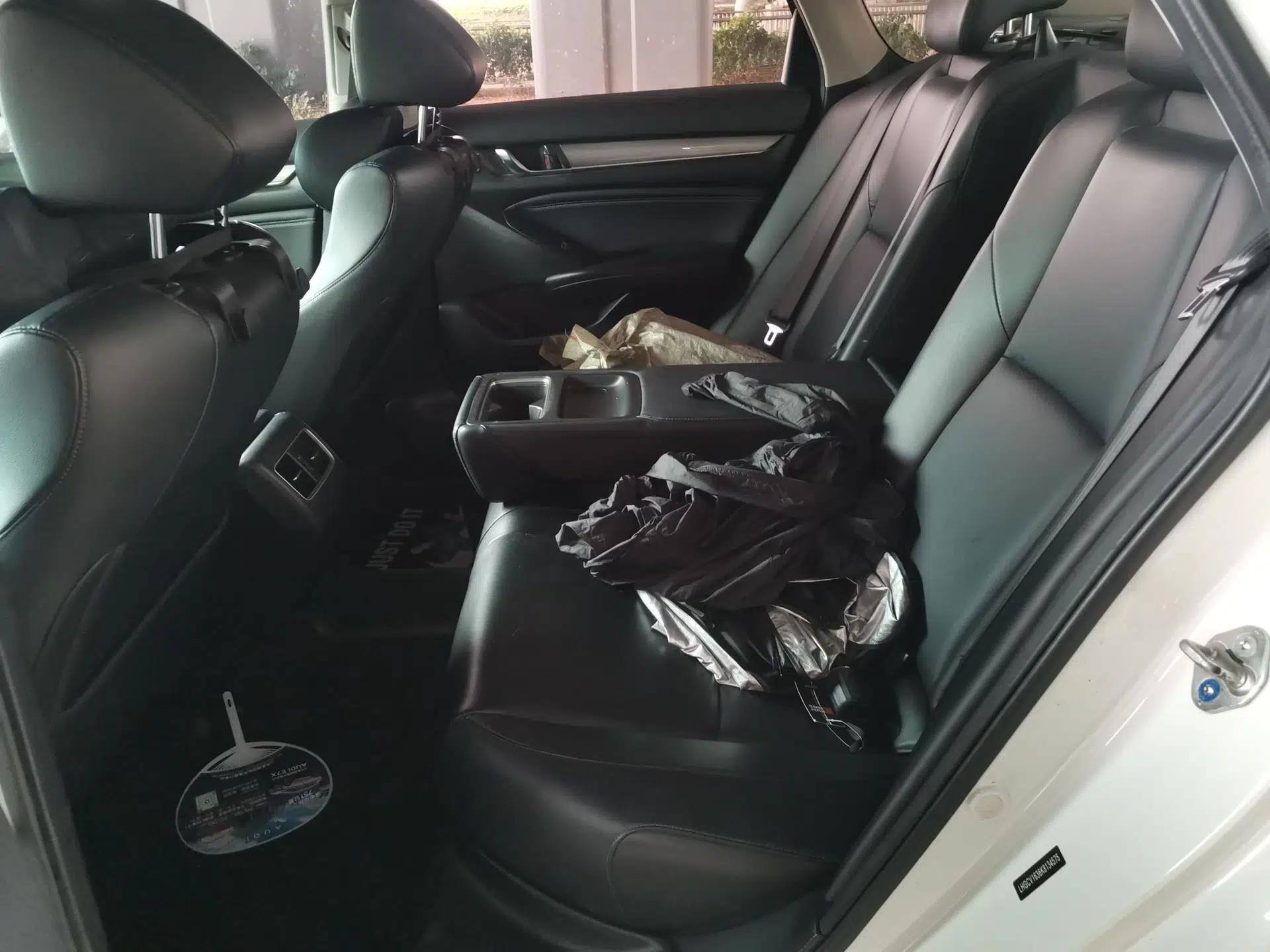 Honda Accord 2018 260TURBO Elite Edition China V — миниатюра 17