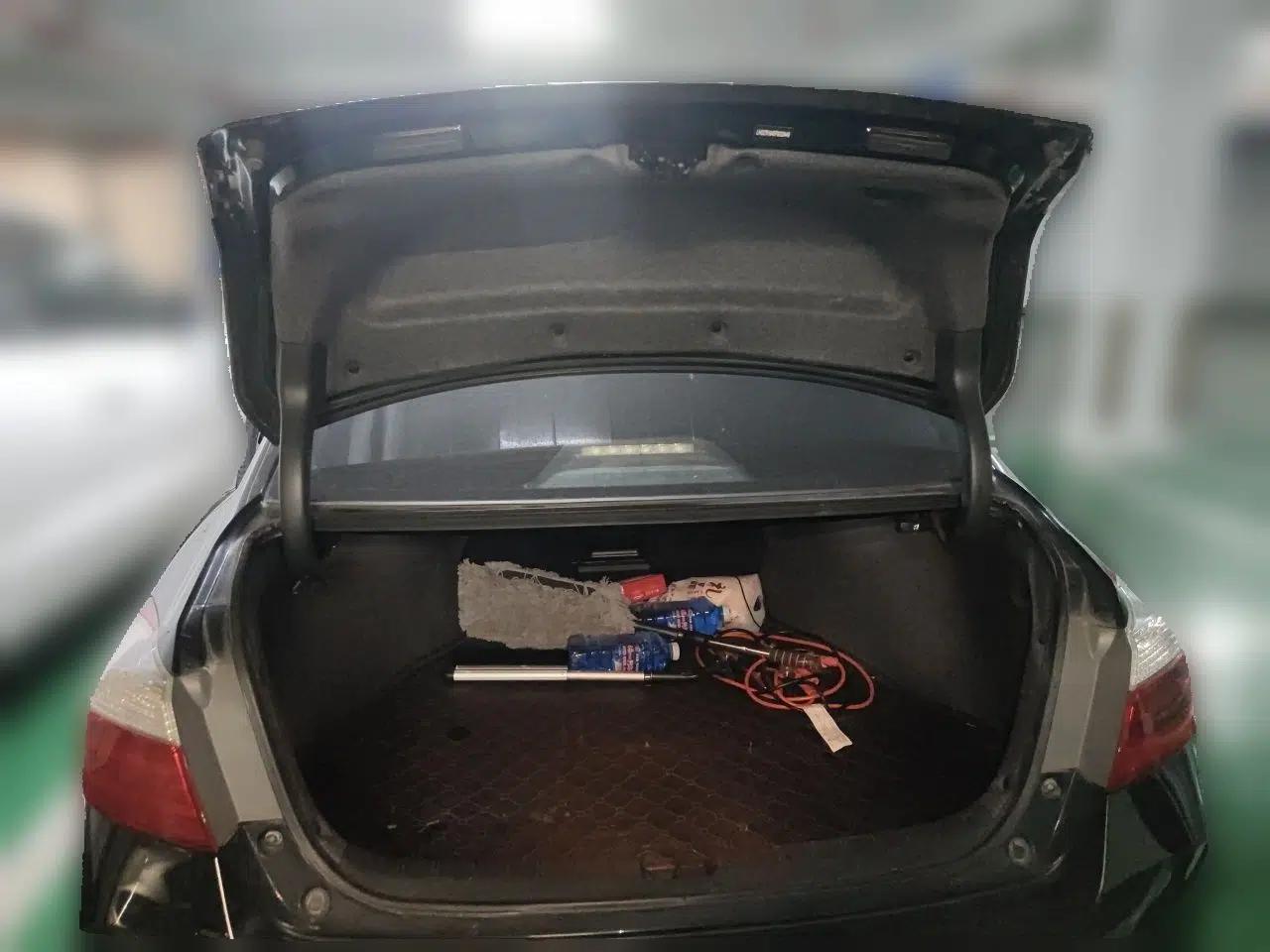 Honda Accord 2015 2.0L LX Comfort Edition — миниатюра 19