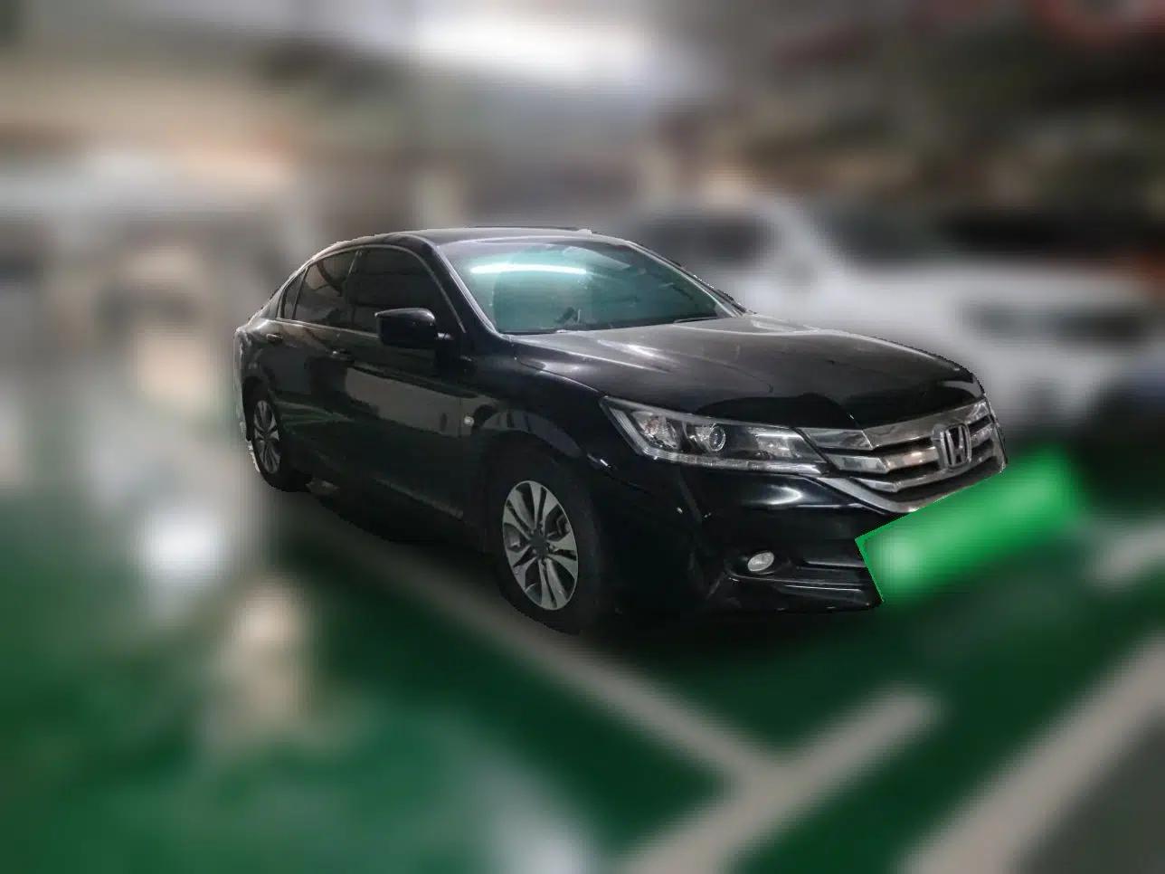 Honda Accord 2015 2.0L LX Comfort Edition — миниатюра 3
