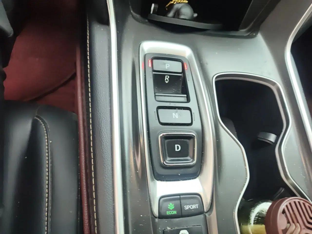 Honda Accord 2022 Xing·Hybrid 2.0L Phantom Night·Sharp Intelligence Edition — миниатюра 14