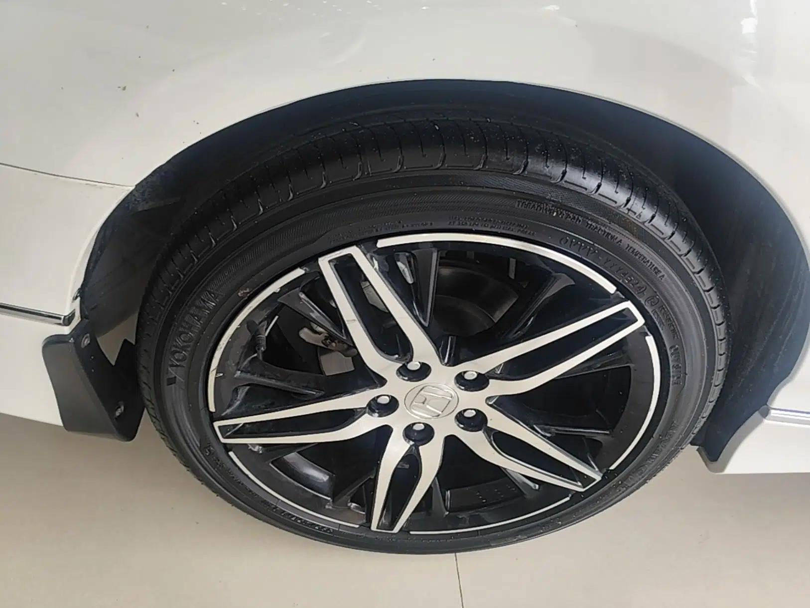 Honda Accord 2022 260TURBO Phantom Night · Prestige Edition — миниатюра 11