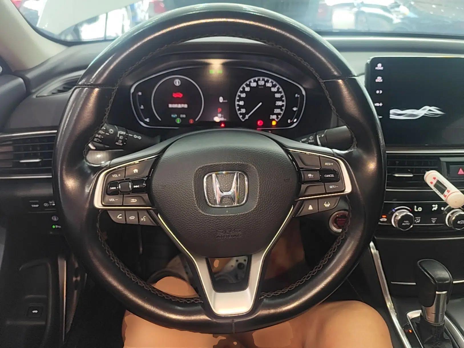 Honda Accord 2022 260TURBO Phantom Night · Prestige Edition — миниатюра 13