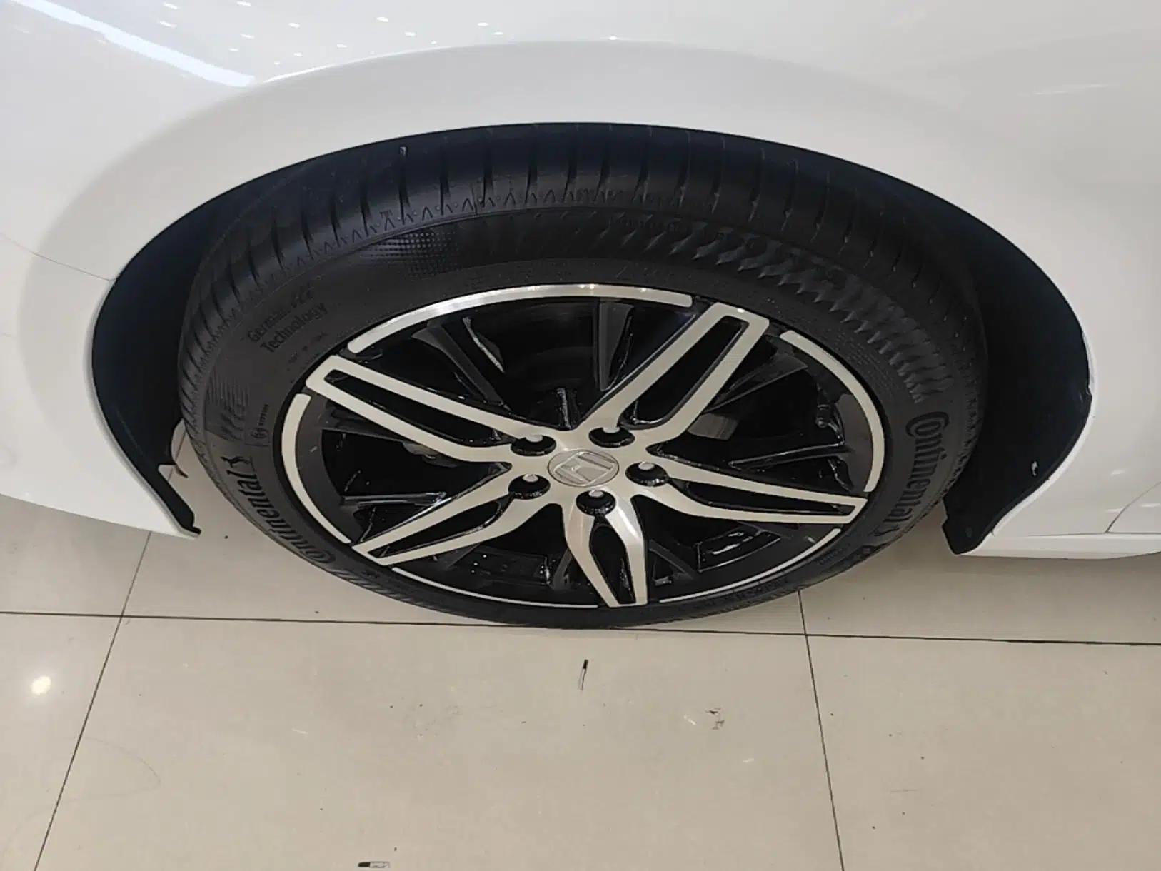 Honda Accord 2022 260TURBO Phantom Night · Prestige Edition — миниатюра 10