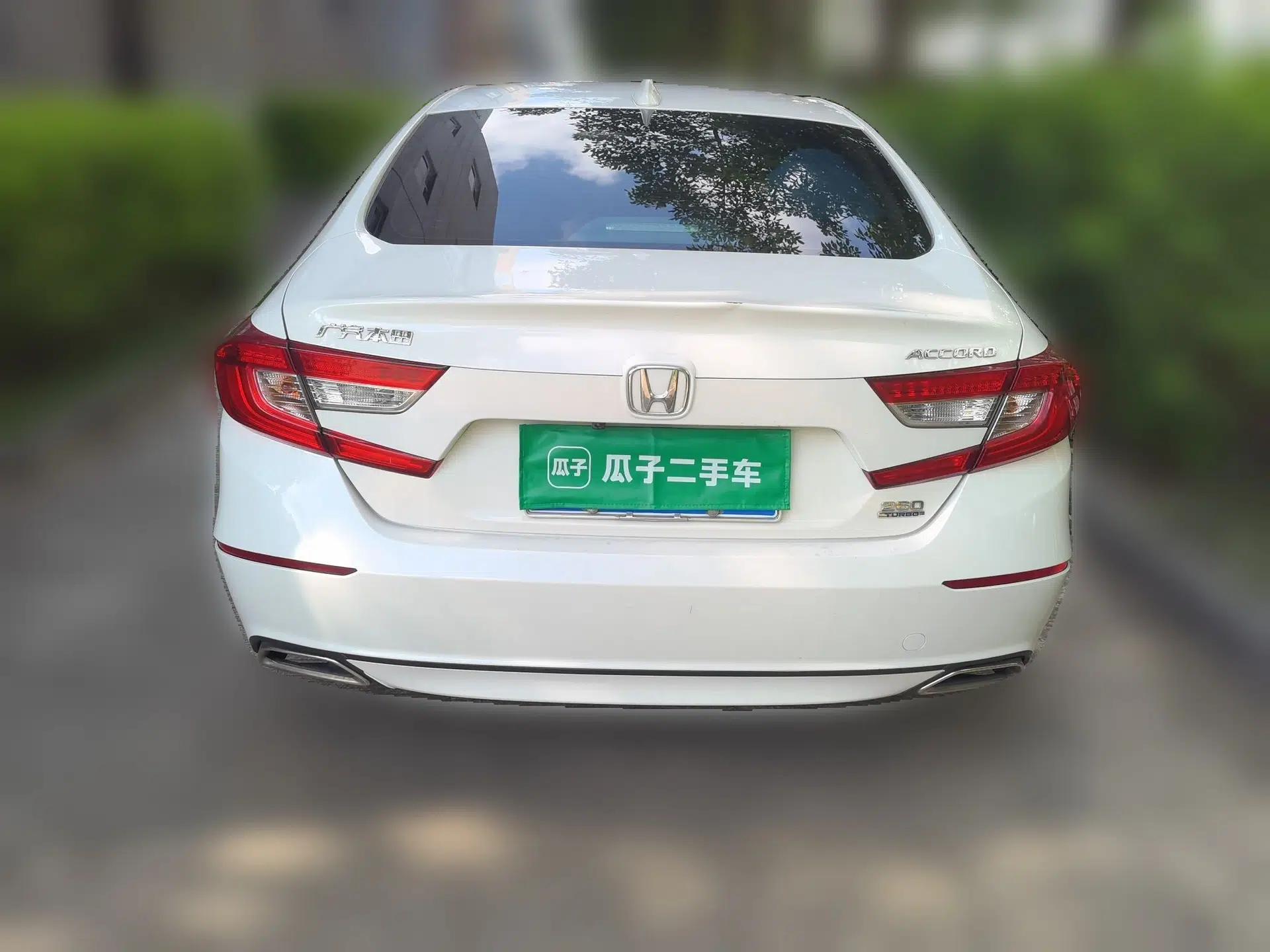 Honda Accord 2018 260TURBO Elite Edition China V — миниатюра 5
