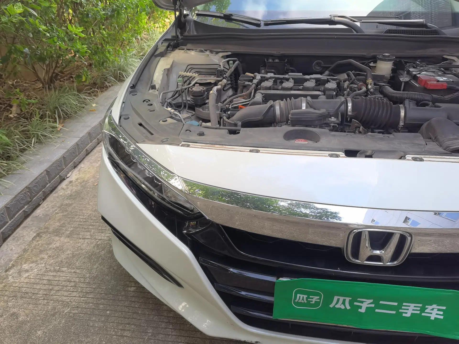 Honda Accord 2018 260TURBO Elite Edition China V — миниатюра 7