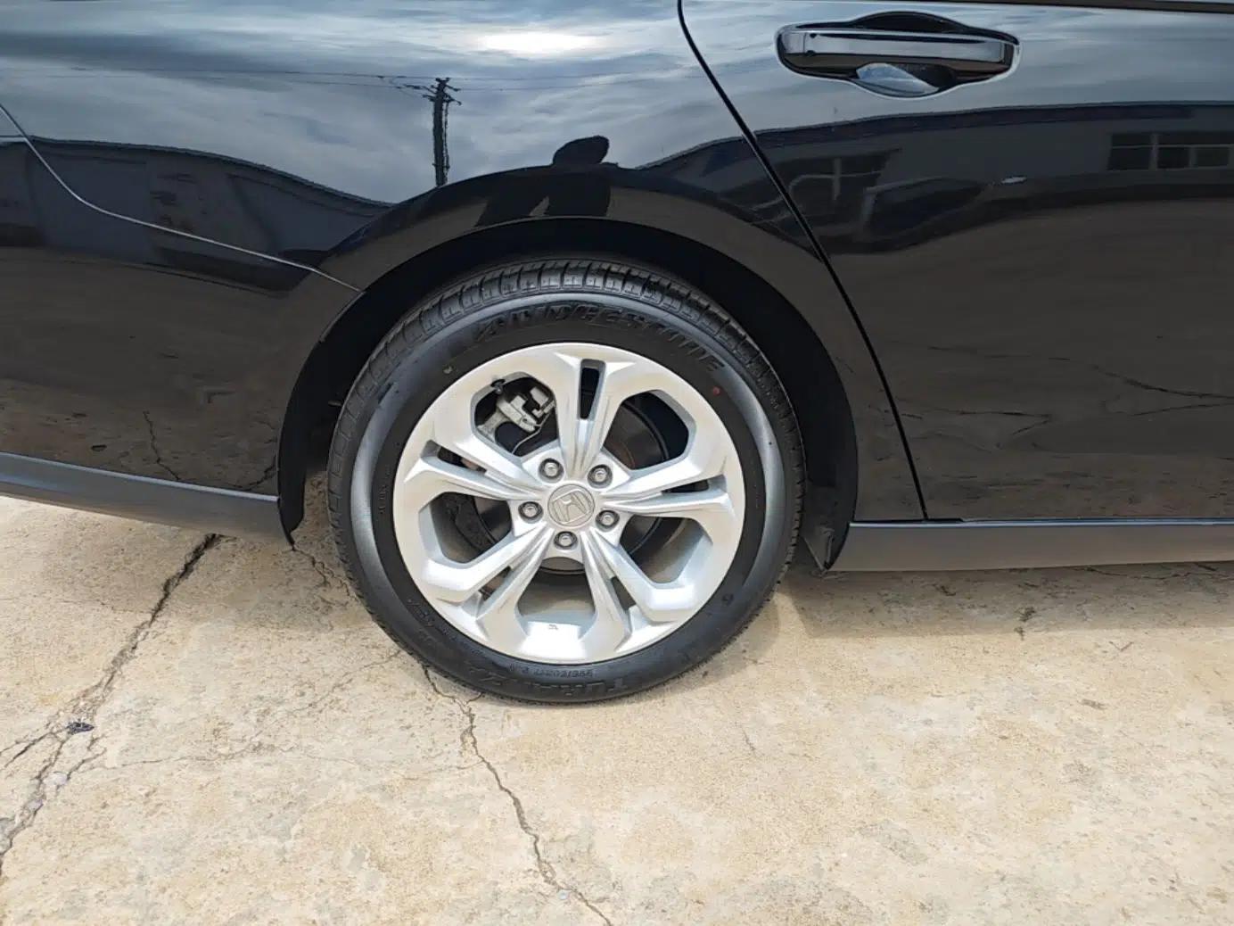 Honda Accord 2024 260TURBO Luxury Edition — миниатюра 11