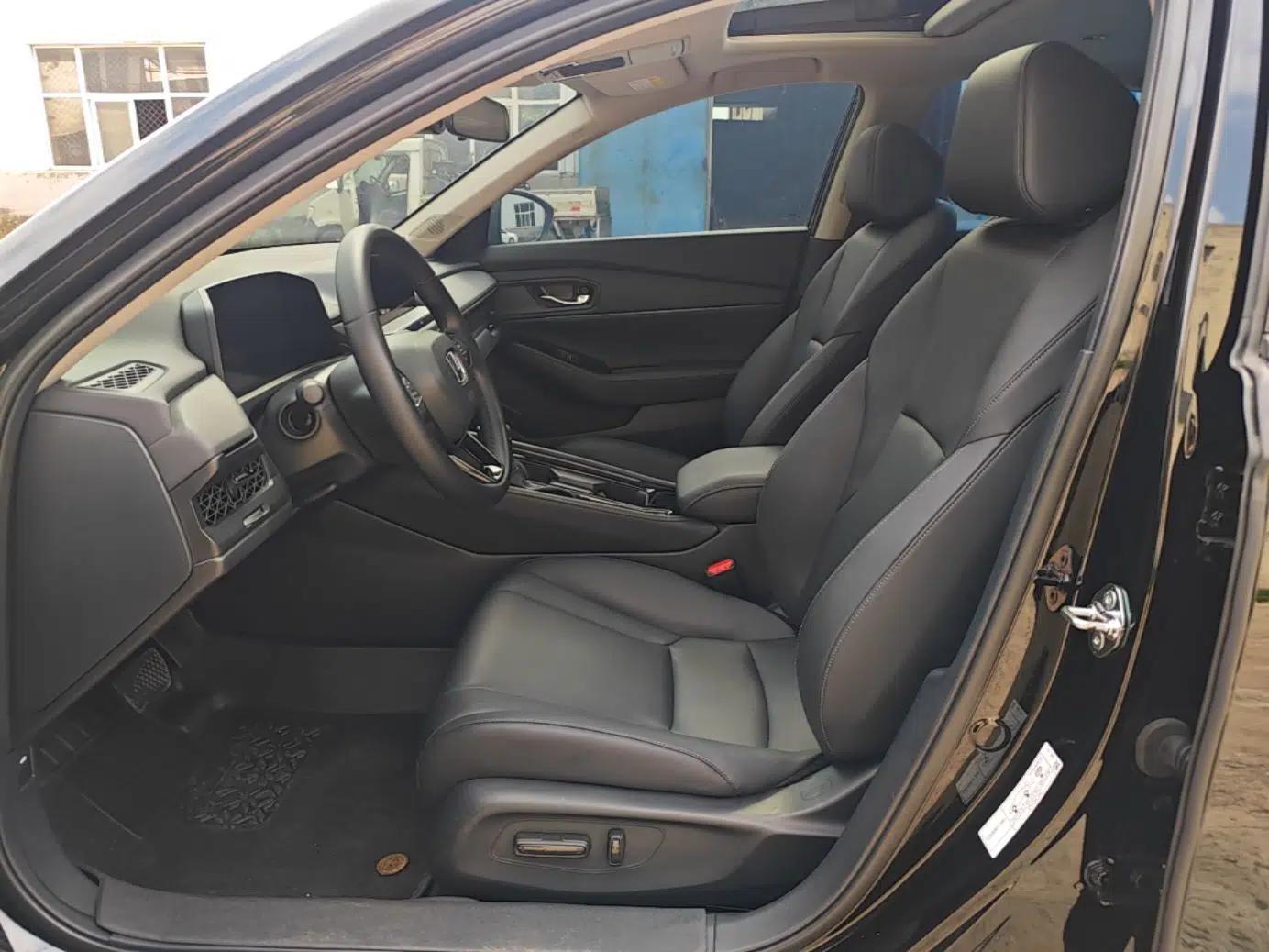 Honda Accord 2024 260TURBO Luxury Edition — миниатюра 22