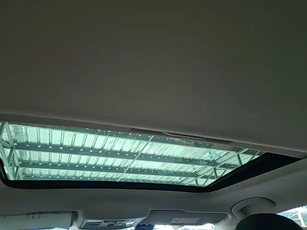 2019 Volkswagen Lavida 1.5L Automatic Comfort Edition (China VI Emission Standard) — миниатюра 18